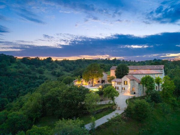 Catégorie de l'entreprise Lieu de réception Domaine de Baldassé Domaine de Baldassé